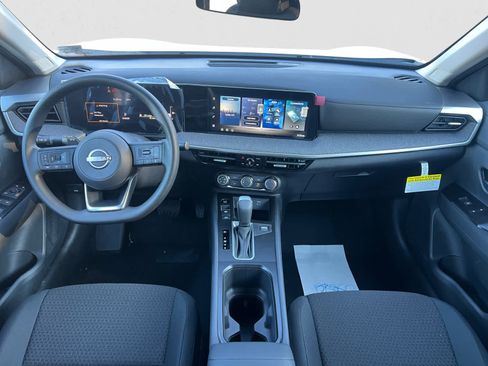 New 2026 Nissan Kicks S image 10