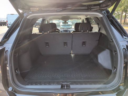 Used 2020 Chevrolet Equinox LT w/ Driver Convenience Package FWD image 6
