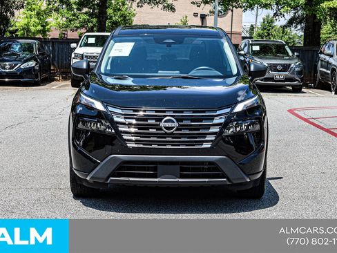 Used 2024 Nissan Rogue S AWD/4WD image 11