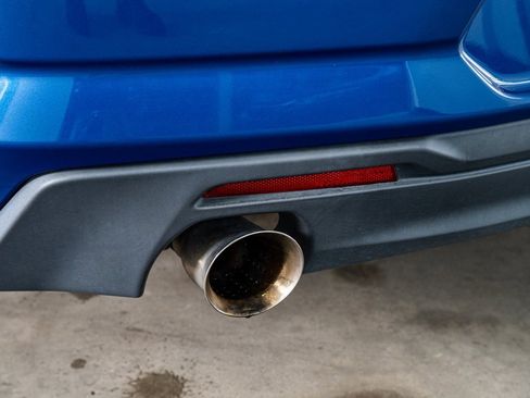 Used 2022 Chevrolet Camaro LT image 23