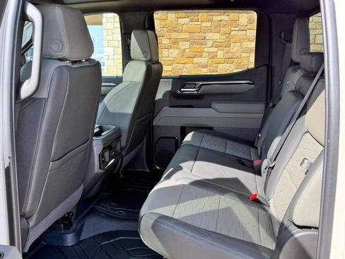 New 2026 Chevrolet Silverado 1500 ZR2 AWD/4WD image 20