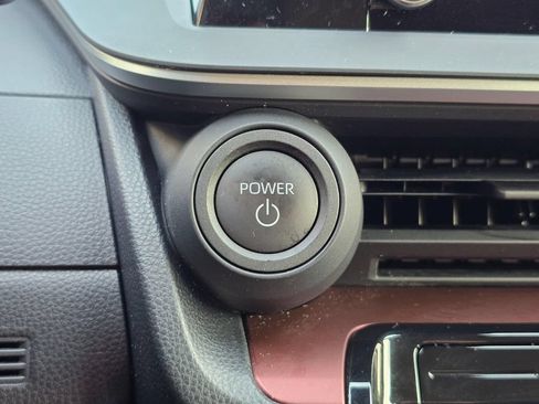 Certified 2024 Toyota Prius Prime FWD image 24