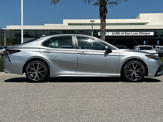 Used 2021 Toyota Camry SE FWD video 2
