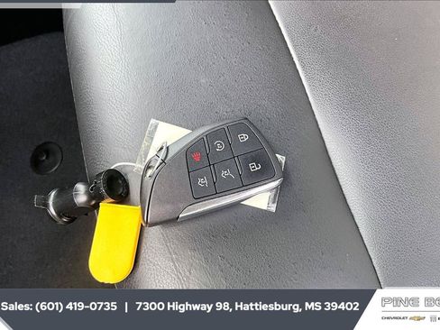 Used 2024 Chevrolet Tahoe Z71 w/ Off-Road Capability Package AWD/4WD image 9