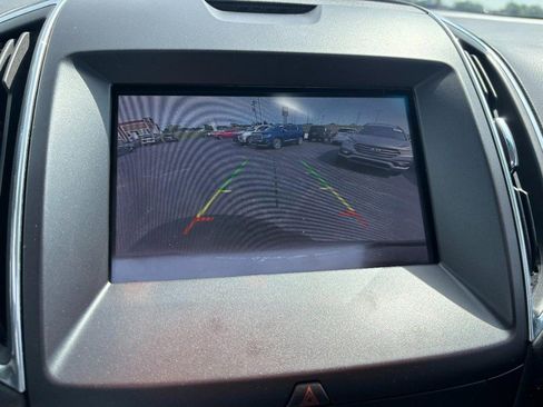 Used 2020 Ford Edge Titanium w/ Equipment Group 301A FWD image 21