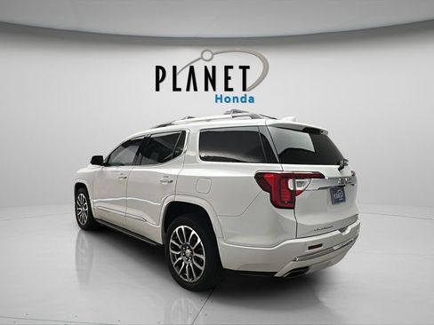 Used 2020 GMC Acadia Denali w/ LPO, 'HIT The Road' Package AWD/4WD image 7
