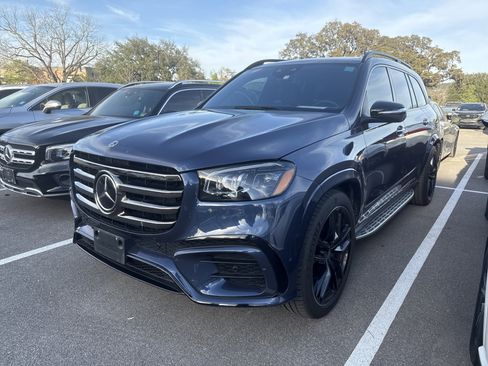 Used 2024 Mercedes-Benz GLS 450 GLS 450 image 2