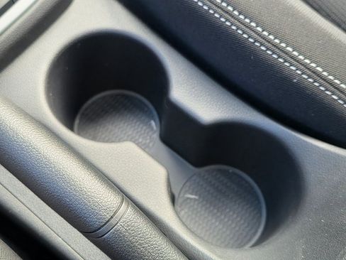 New 2025 Hyundai Venue SEL image 34