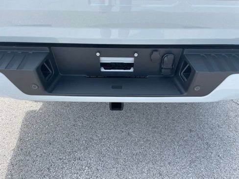 New 2026 Ford F150 XLT w/ Equipment Group 302A MID AWD/4WD image 13