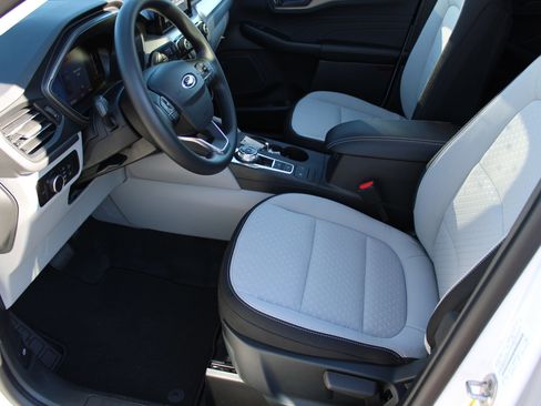 New 2026 Ford Escape Active image 11