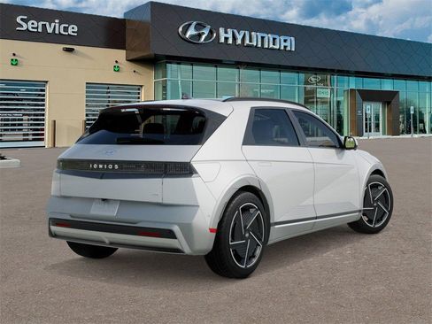 New 2026 Hyundai Ioniq 5 Limited image 4