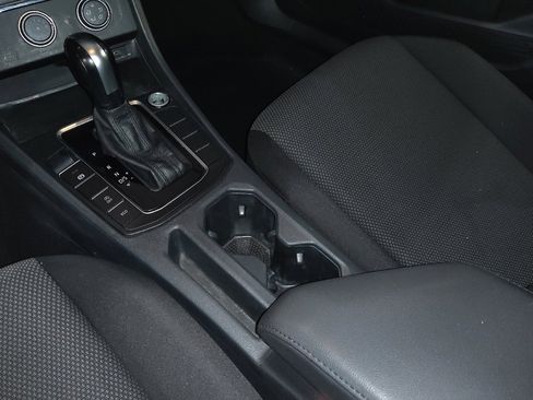 Used 2020 Volkswagen Jetta S FWD image 26