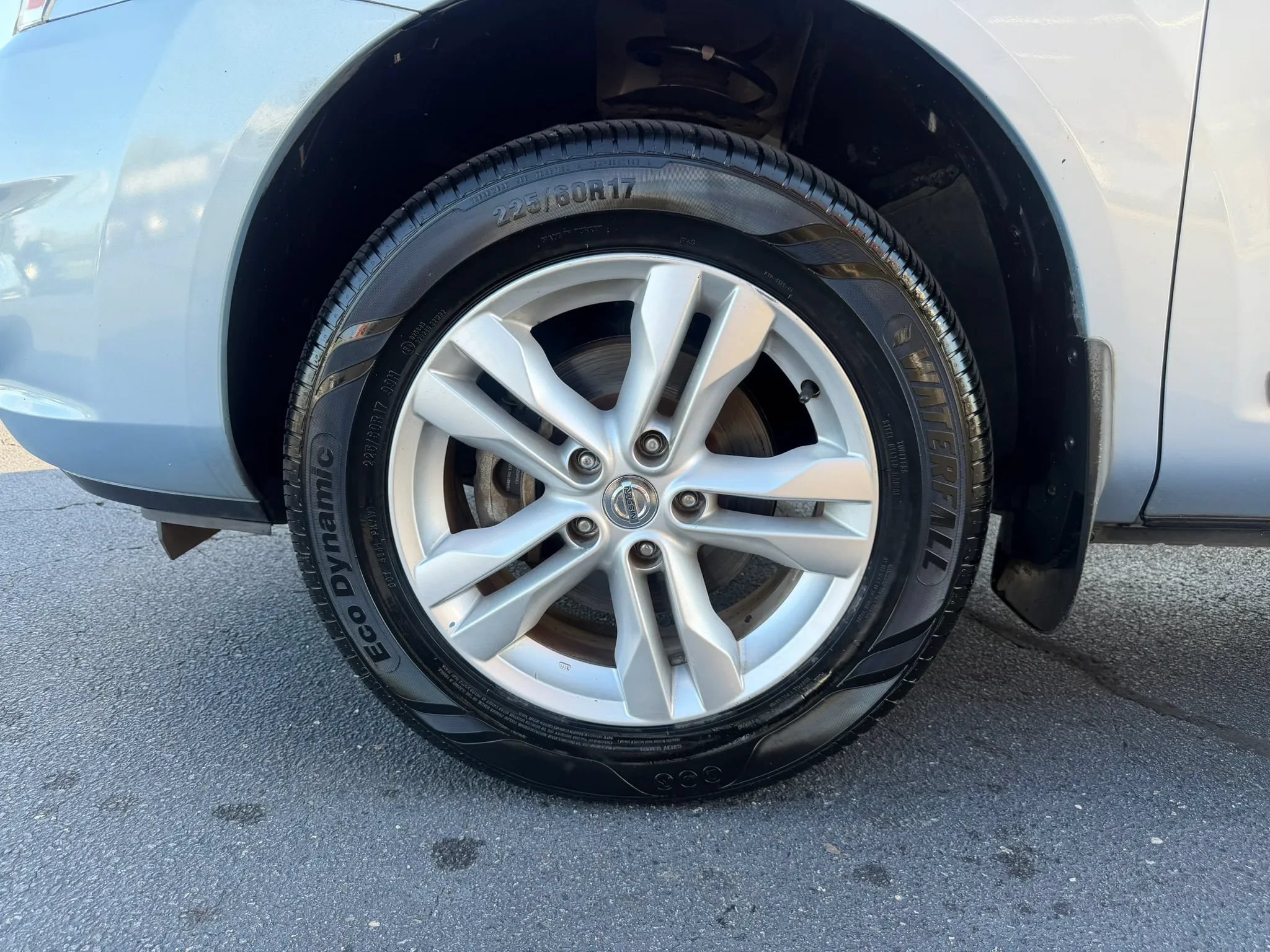 Used 2013 Nissan Rogue SV FWD image 28