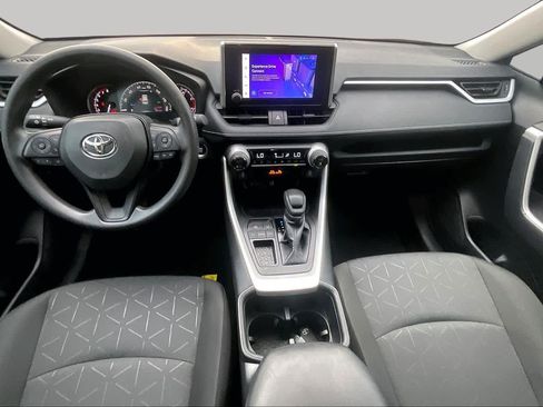 Used 2024 Toyota RAV4 XLE w/ Convenience Package FWD image 16
