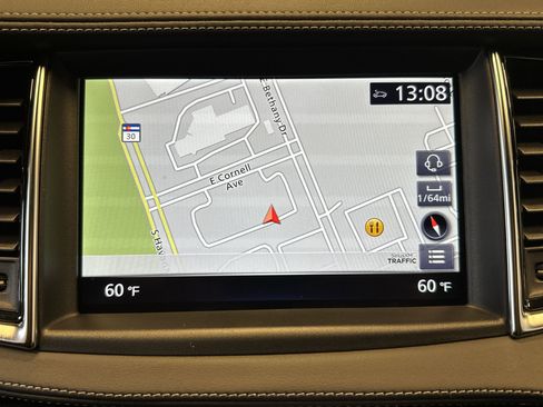 New 2025 INFINITI QX55 Essential image 18