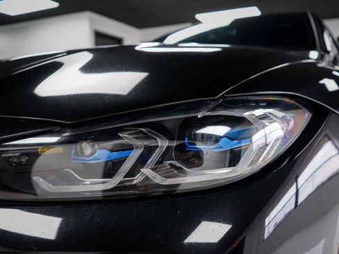 Used 2021 BMW M4 Competition w/ Executive Package RWD image 10