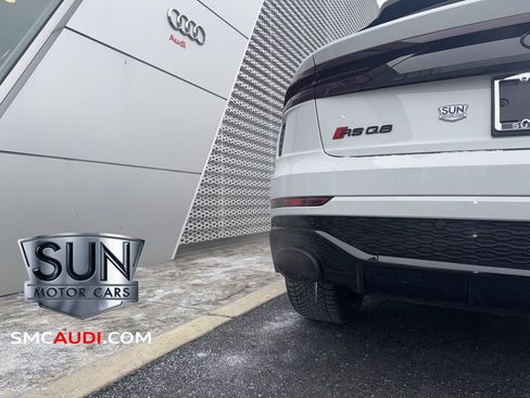 Certified 2024 Audi RS Q8 w/ Black Optic Package image 21