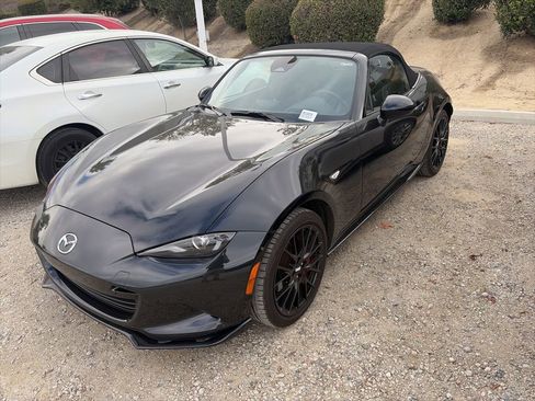 Used 2025 MAZDA MX-5 Miata Club w/ Brembo/BBS Recaro Package RWD image 5