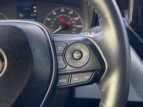 Used 2025 Toyota Corolla SE FWD image 17