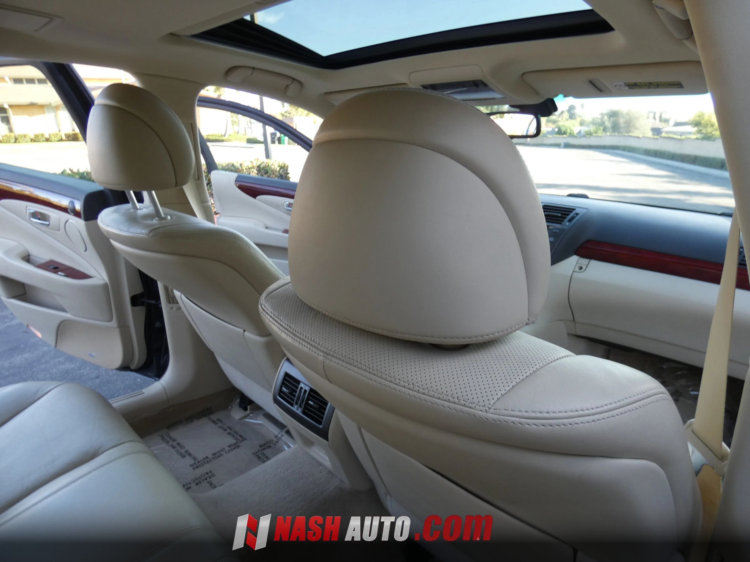 Used 2012 Lexus LS 460 w/ Luxury Value Edition RWD image 39