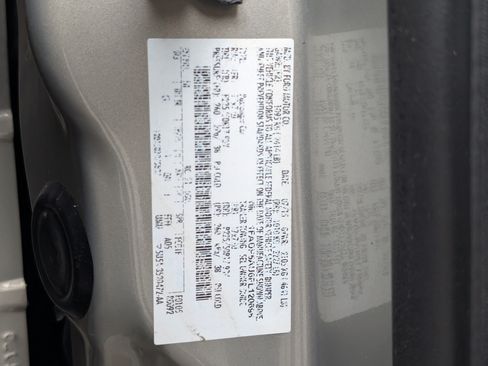 Used 2015 Ford C-MAX SE w/ Equipment Group 201A FWD image 19