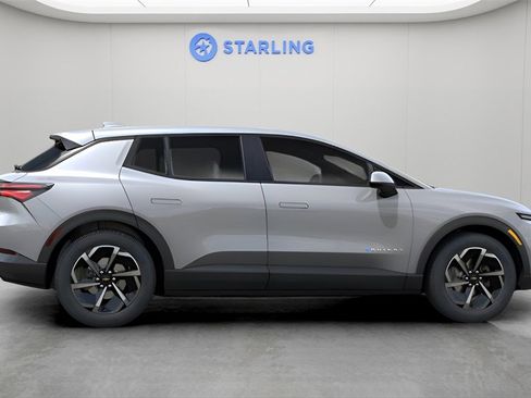 New 2026 Chevrolet Equinox EV LT image 5