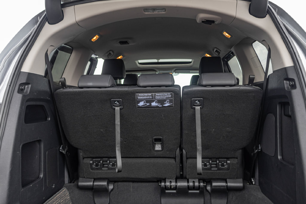 Used 2025 Honda Odyssey EX-L image 30