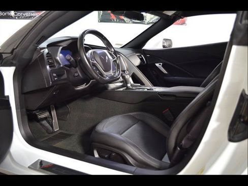 Used 2017 Chevrolet Corvette Stingray Coupe w/ Carbon Flash Badge Package RWD image 10
