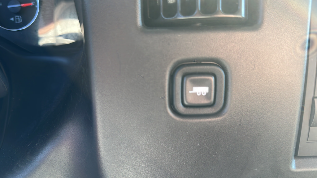 Used 2025 GMC Savana 3500 LT w/ LT Preferred Equipment Group RWD image 19