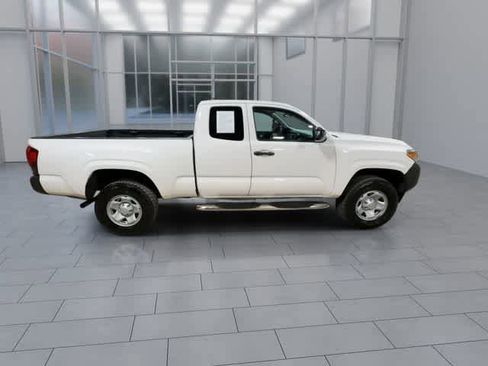 Certified 2021 Toyota Tacoma SR RWD image 9