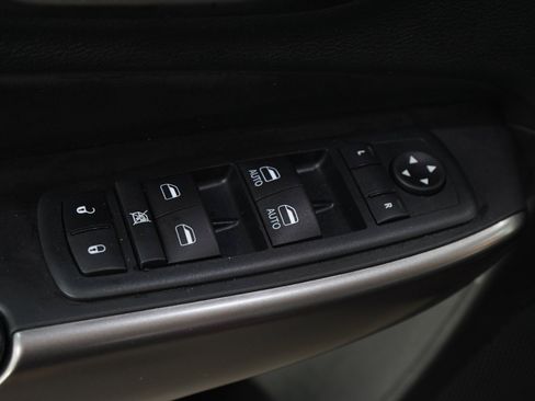 Used 2021 Jeep Cherokee Latitude Lux AWD/4WD image 21