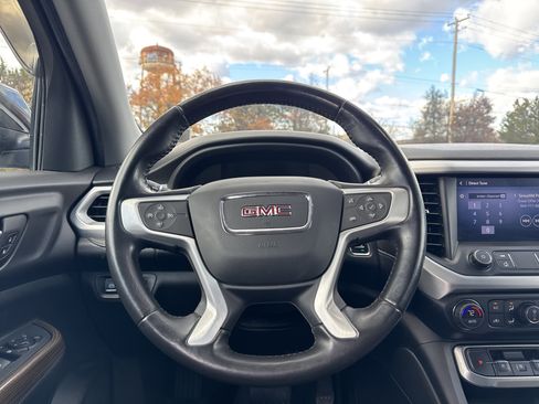 Used 2020 GMC Acadia SLE w/ Driver Convenience Package image 14
