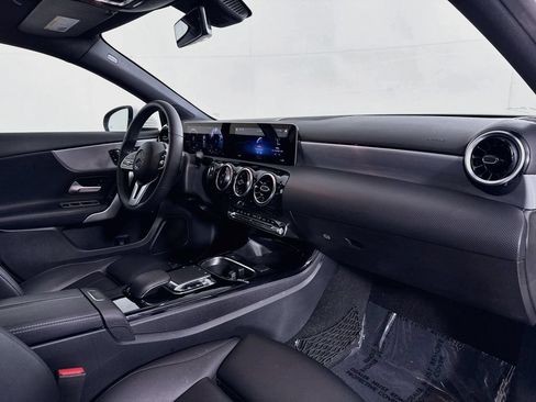 Used 2019 Mercedes-Benz A 220 image 35