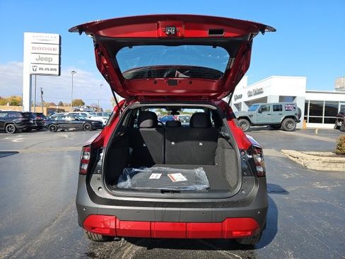 New 2026 Nissan Kicks SV w/ SV Premium Package image 6