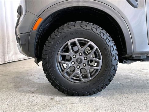 Used 2024 Ford Ranger XLT w/ Trailer Tow Package image 6