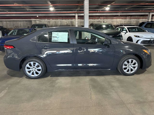 New 2027 Toyota Corolla LE FWD image 4