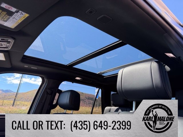 Used 2024 Toyota Sequoia Platinum AWD/4WD image 26