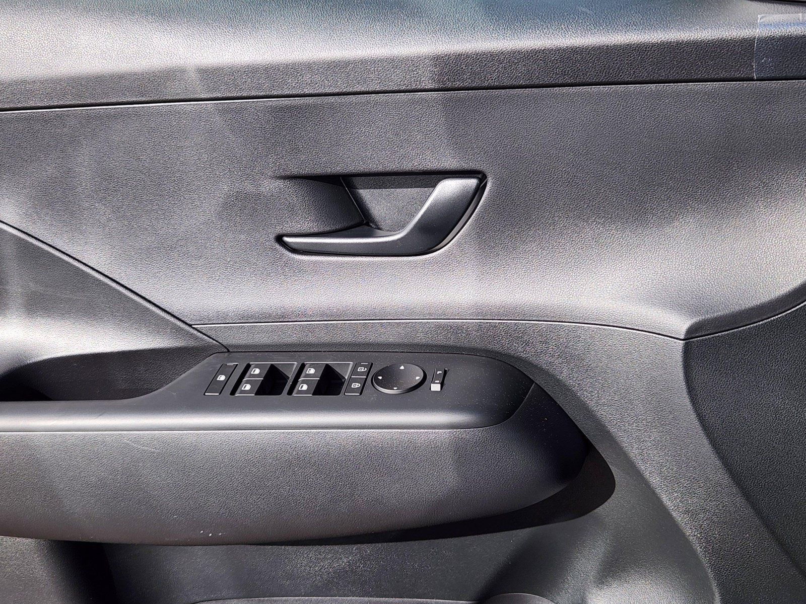 New 2026 Hyundai Kona SE AWD/4WD image 7