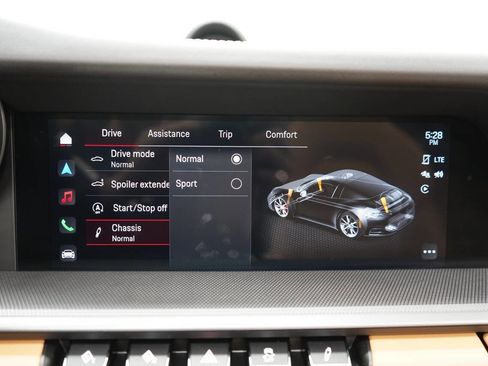 Used 2024 Porsche 911 Targa 4S w/ Premium Package image 98