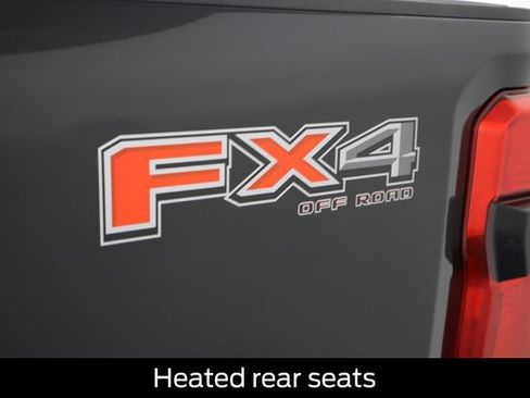 Used 2024 Ford F250 Platinum w/ FX4 Off-Road Package AWD/4WD image 27