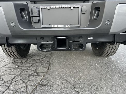 New 2026 Ford F350 XLT w/ XLT Premium Package AWD/4WD image 12