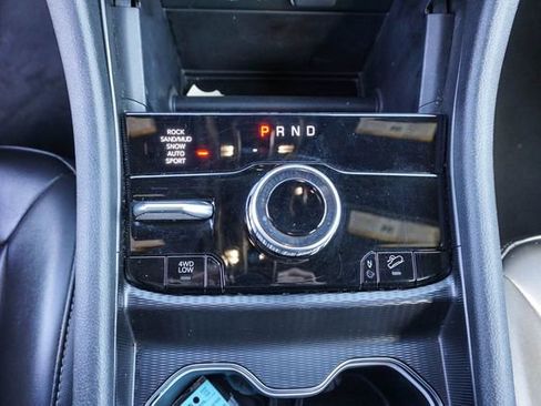 Used 2024 Jeep Grand Cherokee Limited 4xe AWD/4WD image 21