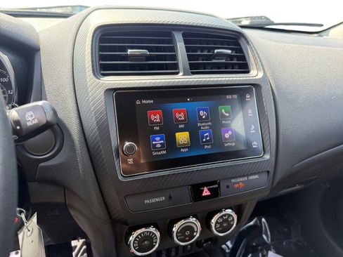 Used 2019 Mitsubishi Outlander Sport LE FWD image 12