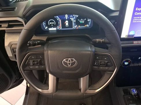 Used 2026 Toyota Tacoma 4x4 Double Cab Hybrid image 8