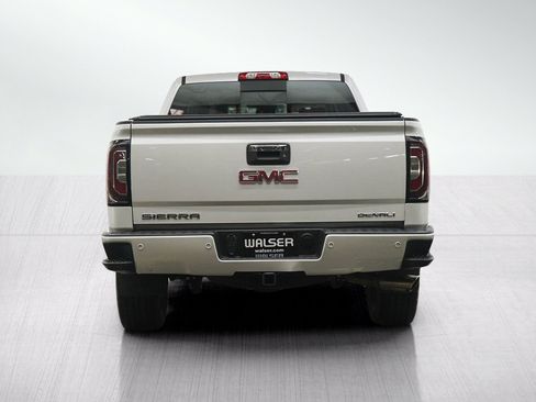 Used 2018 GMC Sierra 1500 Denali w/ Denali Ultimate Package AWD/4WD image 4