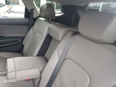 Used 2017 Hyundai Santa Fe SE w/ SE Premium Package 02 image 28