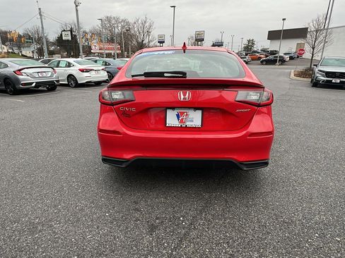 Used 2024 Honda Civic Sport image 5
