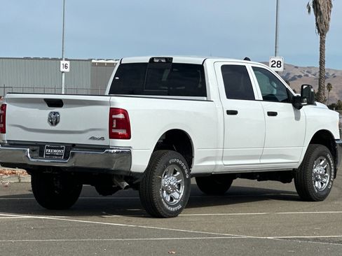 New 2024 RAM 2500 Tradesman w/ Towing Technology Group image 3