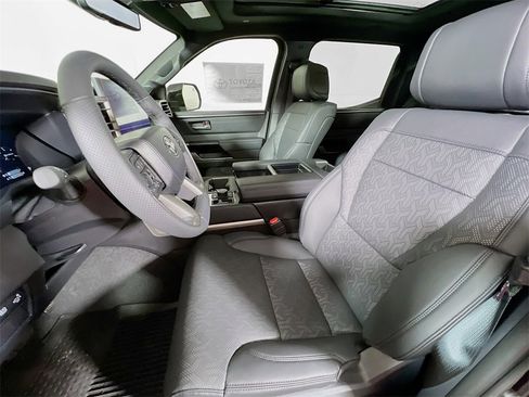 Used 2025 Toyota Tundra Limited image 17