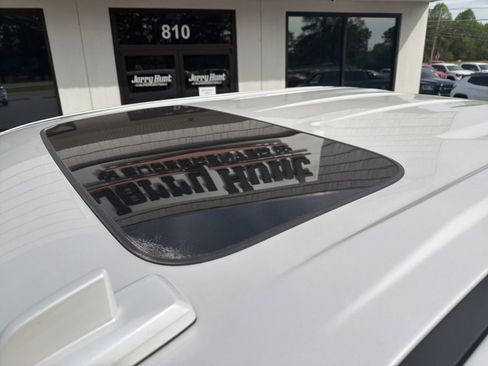 Used 2025 GMC Sierra 1500 Denali w/ Denali Reserve Package image 12